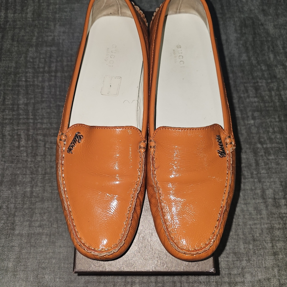 Gucci loafers in size 40
